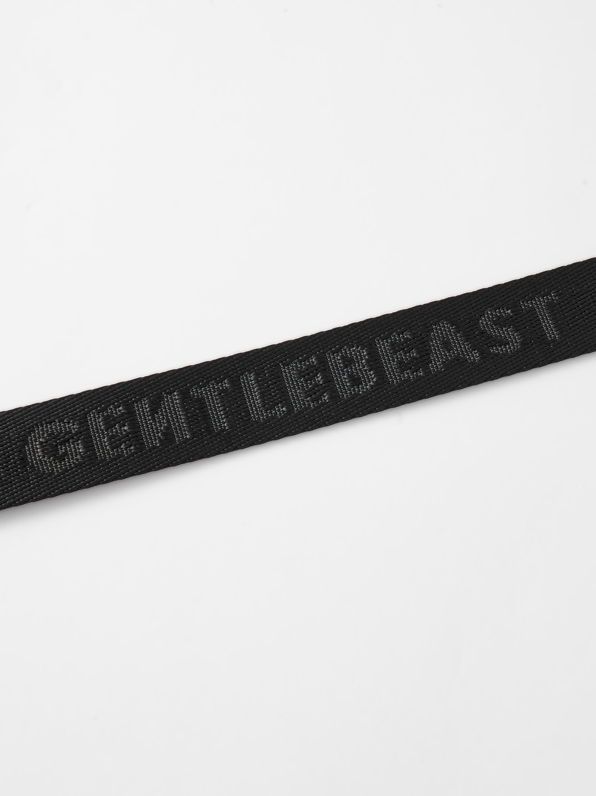 Hands-free dog leash by GENTLEBEAST, featuring adjustable strap, ergonomic design, and a sleek black finish.