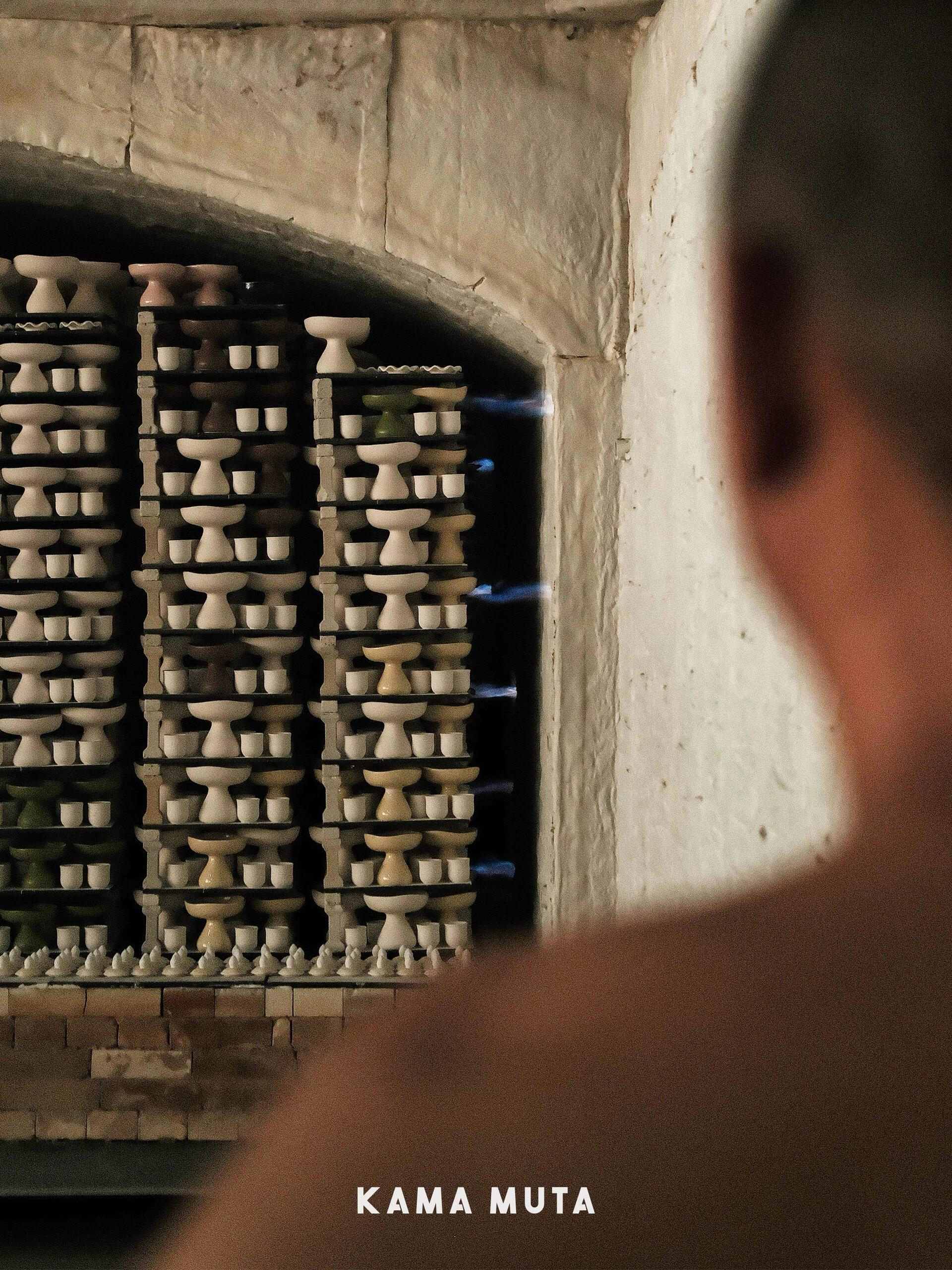 Mushroom-Shape Elevated Ceramic Cat Bowl