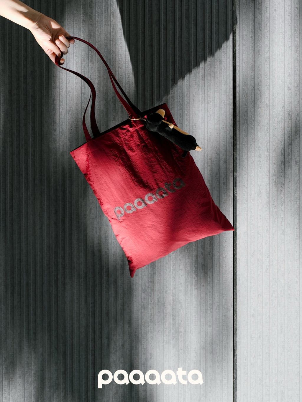 Signature Tote Bag - VOF