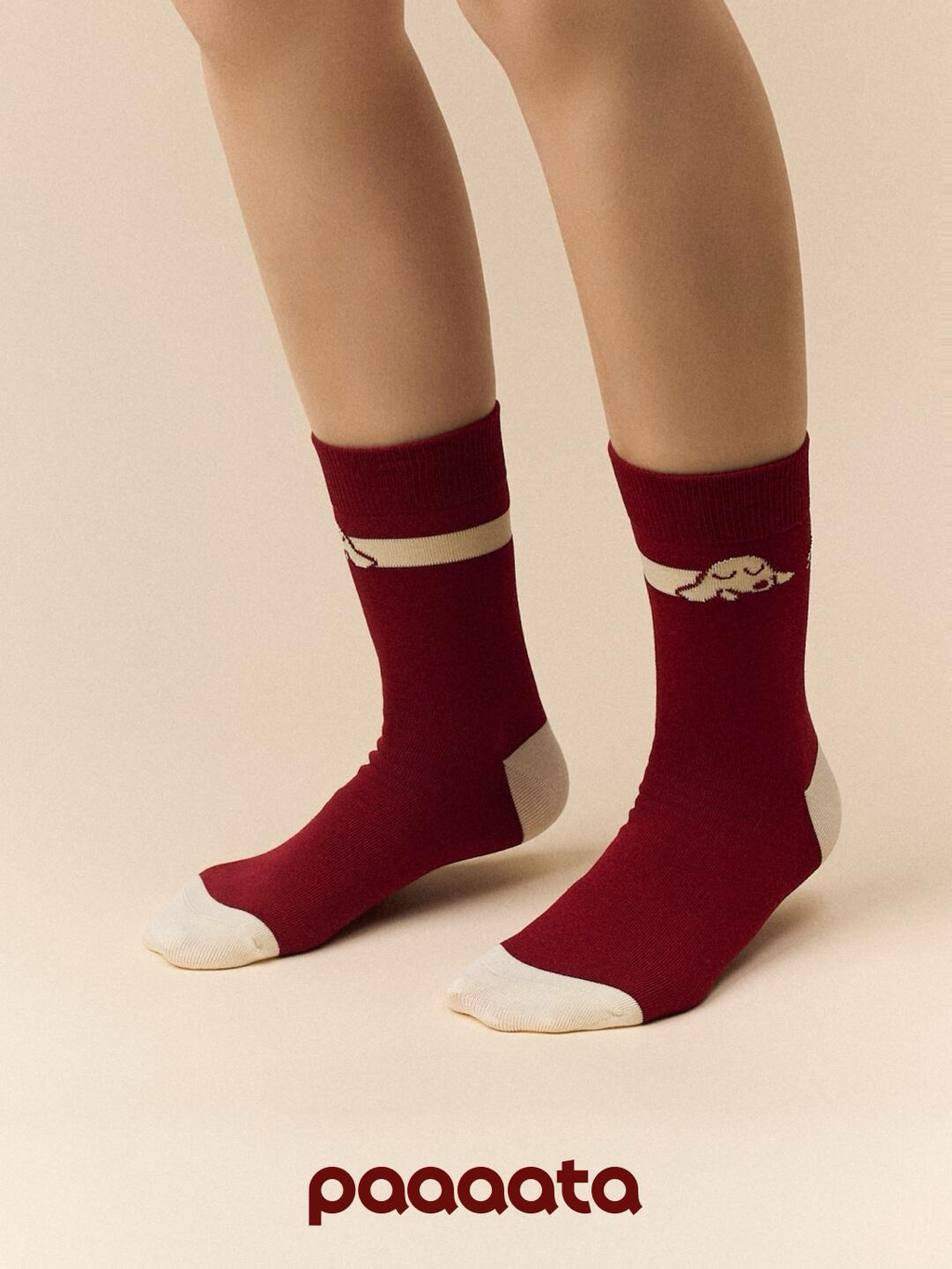 Unisex cotton socks by paaaata featuring a comfortable fit and casual style, shown in a neutral color with a soft fabric texture.
