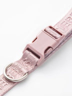 Pink short dog leash by GENTLEBEAST, featuring a sturdy clasp and comfortable grip for daily walks.