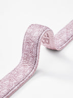 GENTLEBEAST pink short leash for dogs, featuring a sturdy design and comfortable grip, displayed against a neutral background.