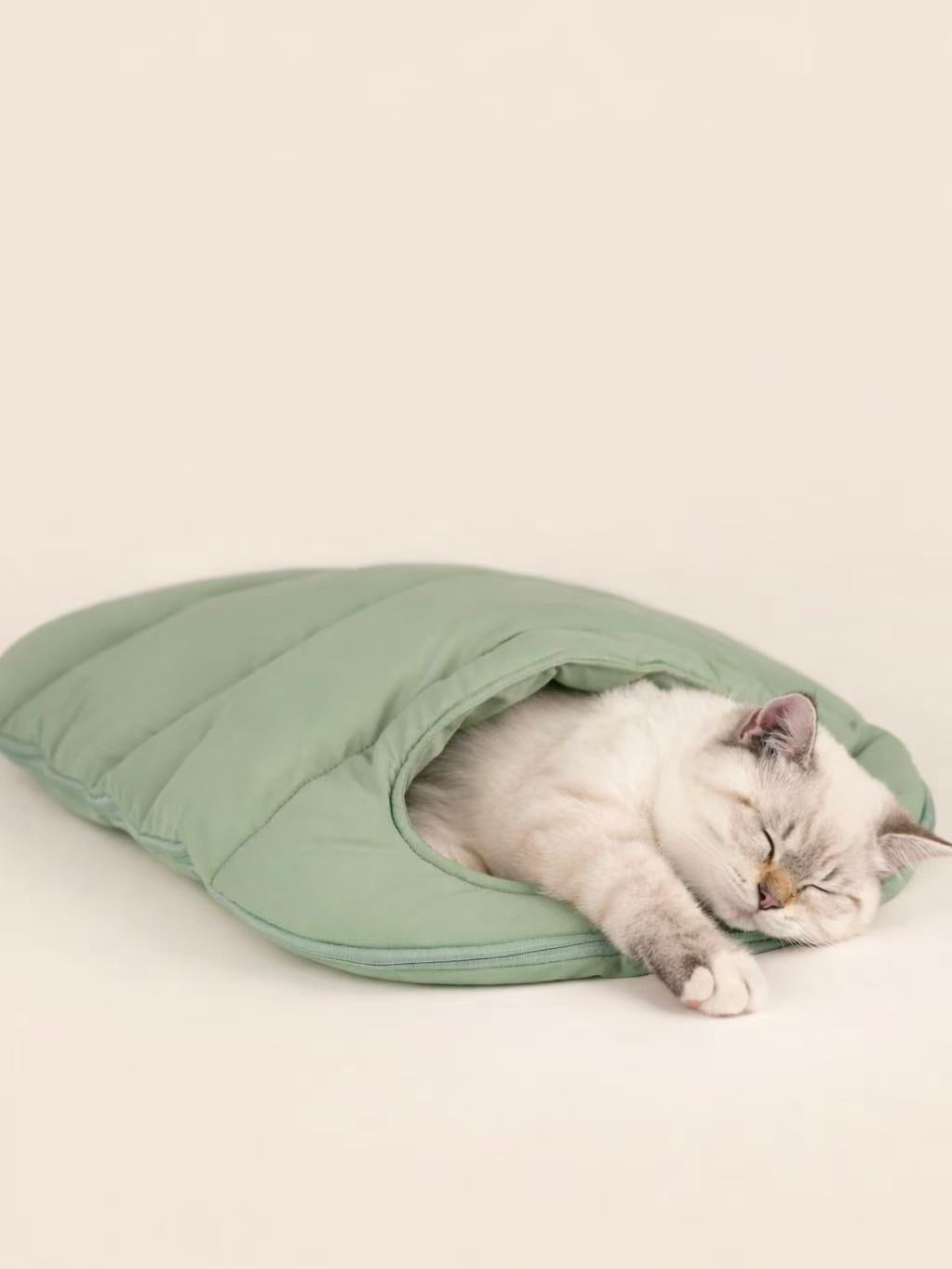 Sense-Safety™ Cat Burrow Sleeping Bag - VOF