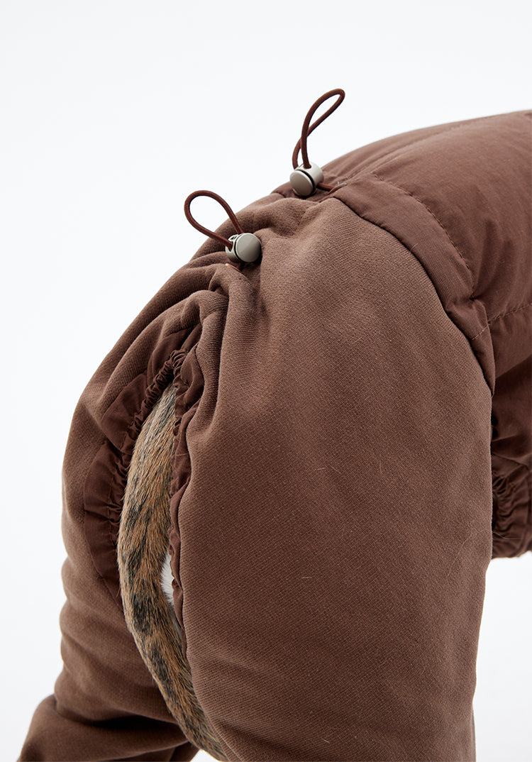 Close-up of the adjustable back detail on a dog winter jacket