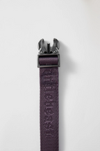 Purple short leash for dogs by GENTLEBEAST, featuring a sturdy clip and comfortable grip handle.